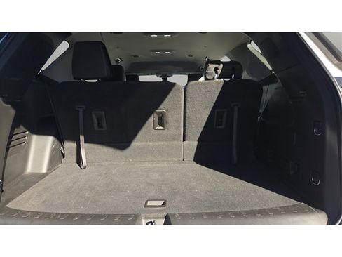 Used 2021 Chevrolet Traverse Premier image 14