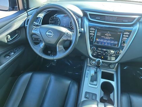Used 2023 Nissan Murano SV image 15