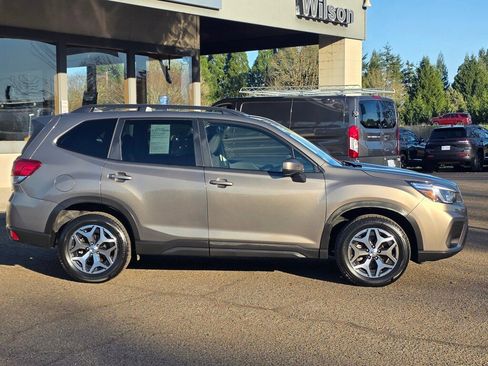 Used 2021 Subaru Forester Premium w/ Popular Package #1 image 8