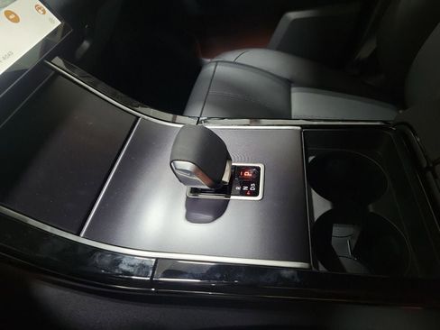 New 2026 Land Rover Range Rover Velar Dynamic SE image 20