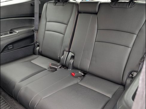 Certified 2022 Honda Pilot TrailSport image 16
