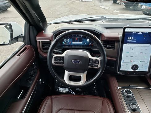 Certified 2022 Ford Expedition Limited image 14