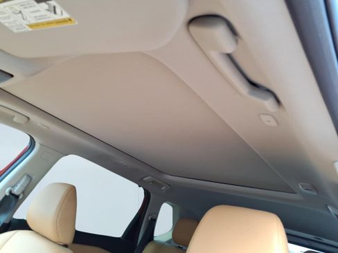 Used 2023 Nissan Rogue Platinum image 12