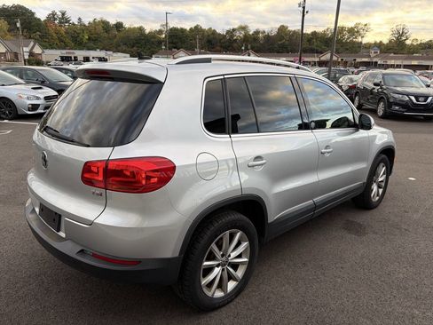 Used 2017 Volkswagen Tiguan Wolfsburg Edition image 7