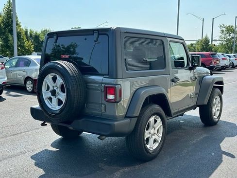 Used 2021 Jeep Wrangler Sport AWD/4WD image 4