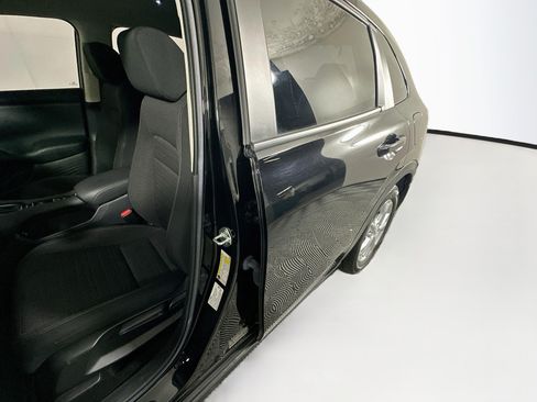 Used 2025 Honda HR-V LX image 12