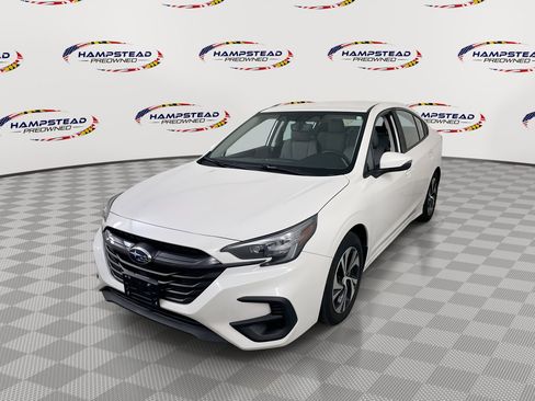 Used 2023 Subaru Legacy Premium AWD/4WD image 1
