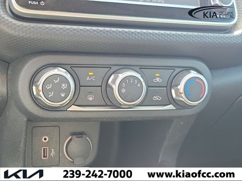 Used 2023 Nissan Kicks S FWD image 27