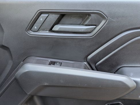 Used 2023 Chevrolet Colorado W/T image 21