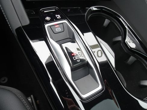 Certified 2025 Audi Q5 Premium Plus AWD/4WD image 12