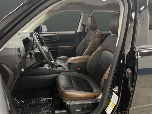 Used 2022 Ford Bronco Sport Outer Banks image 4