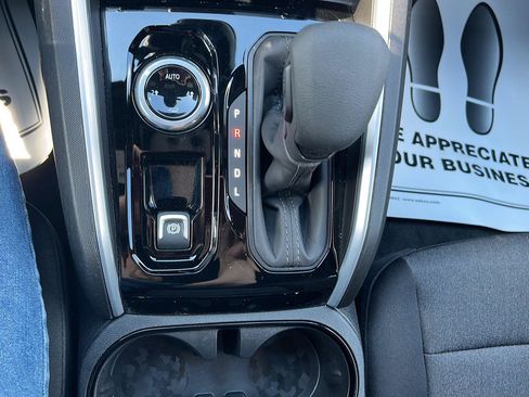 New 2026 Chevrolet Colorado W/T w/ WT Custom Package AWD/4WD image 16