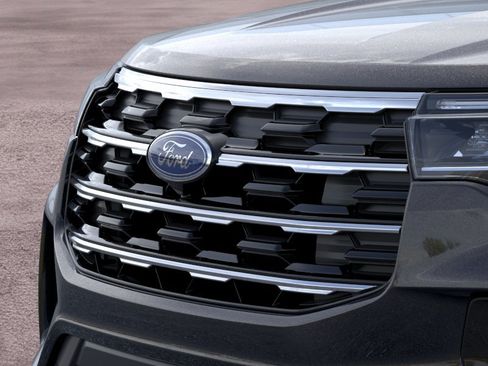 New 2026 Ford Explorer Active w/ Active Comfort Package RWD image 29