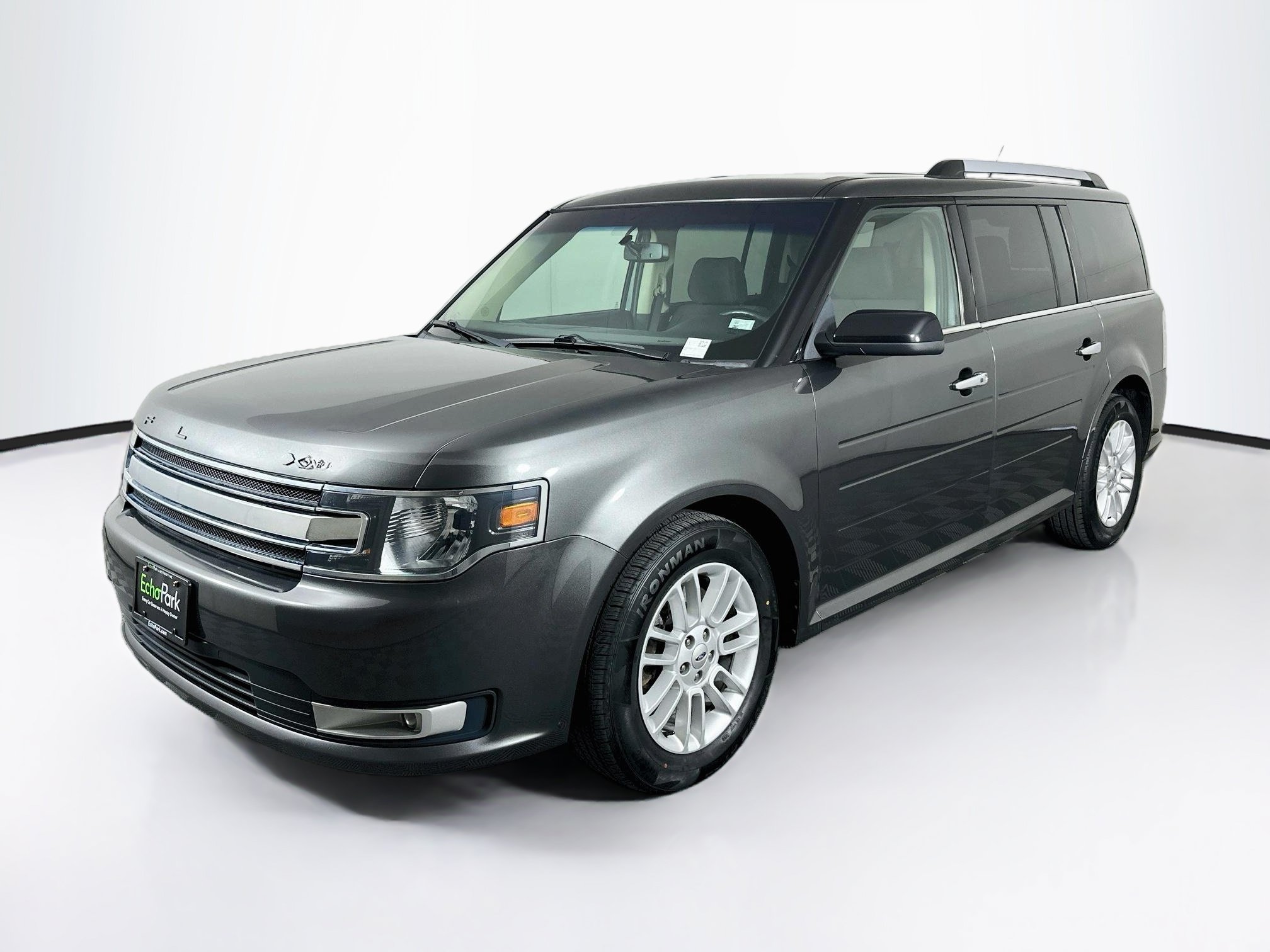 Used 2019 Ford Flex SEL w/ Class III Trailer Tow Package AWD/4WD image 3