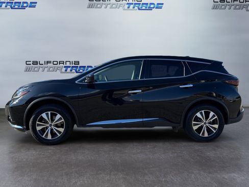 Used 2023 Nissan Murano S image 8