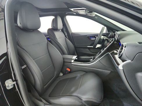 New 2025 Mercedes-Benz C 300 Sedan image 16