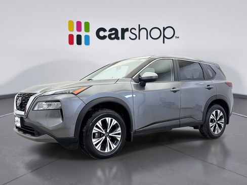 Used 2023 Nissan Rogue SV image 1