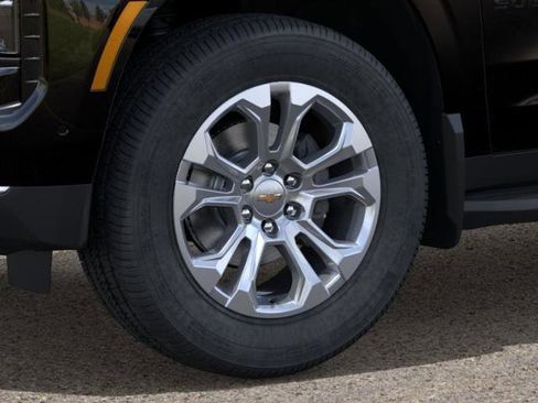 New 2026 Chevrolet Suburban LS w/ LPO, Dark Essentials Package AWD/4WD image 33