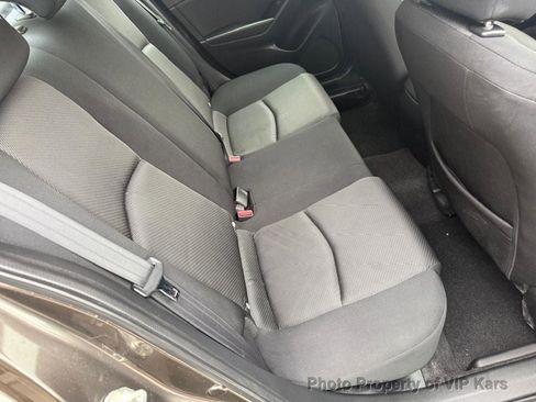 Used 2017 MAZDA MAZDA3 Sport image 13