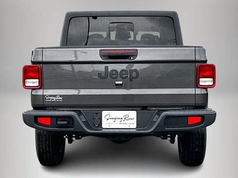 New 2026 Jeep Gladiator Sport AWD/4WD image 4