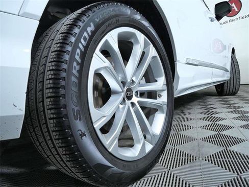 Used 2025 Audi Q7 3.0T Premium Plus image 9