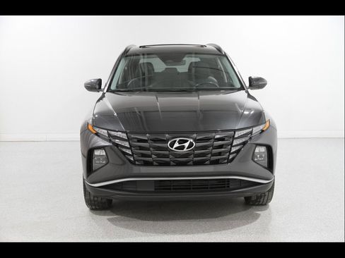 Certified 2023 Hyundai Tucson SEL w/ Convenience Package AWD/4WD image 2