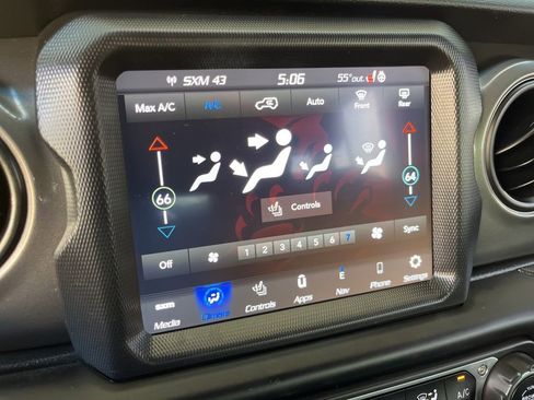 Used 2023 Jeep Wrangler Sport S w/ Sun And Sound Package image 33