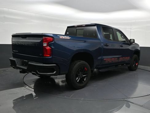 Used 2021 Chevrolet Silverado 1500 LT Trail Boss w/ Convenience Package II AWD/4WD image 5