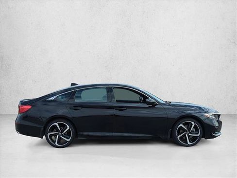 Used 2021 Honda Accord Sport image 4