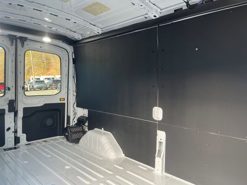 New 2026 Ford Transit 250 148 Medium Roof image 12