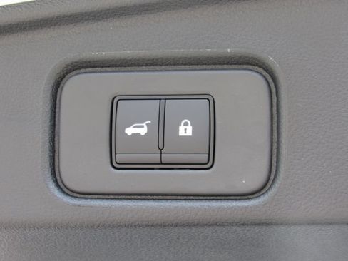 New 2026 Nissan Pathfinder SV FWD image 6