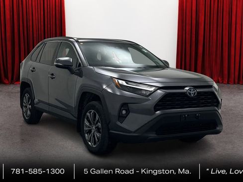 Certified 2023 Toyota RAV4 XLE Premium AWD/4WD image 3