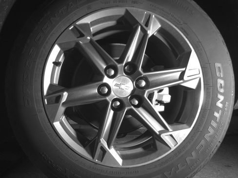 Used 2025 Chevrolet Blazer LT FWD image 14