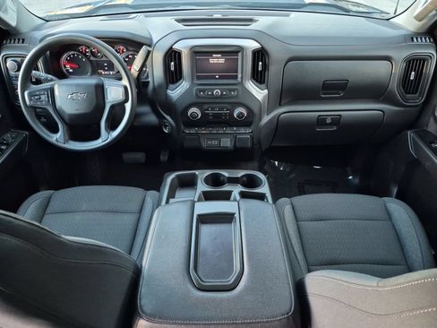 Used 2023 Chevrolet Silverado 1500 Custom Trail Boss AWD/4WD image 23