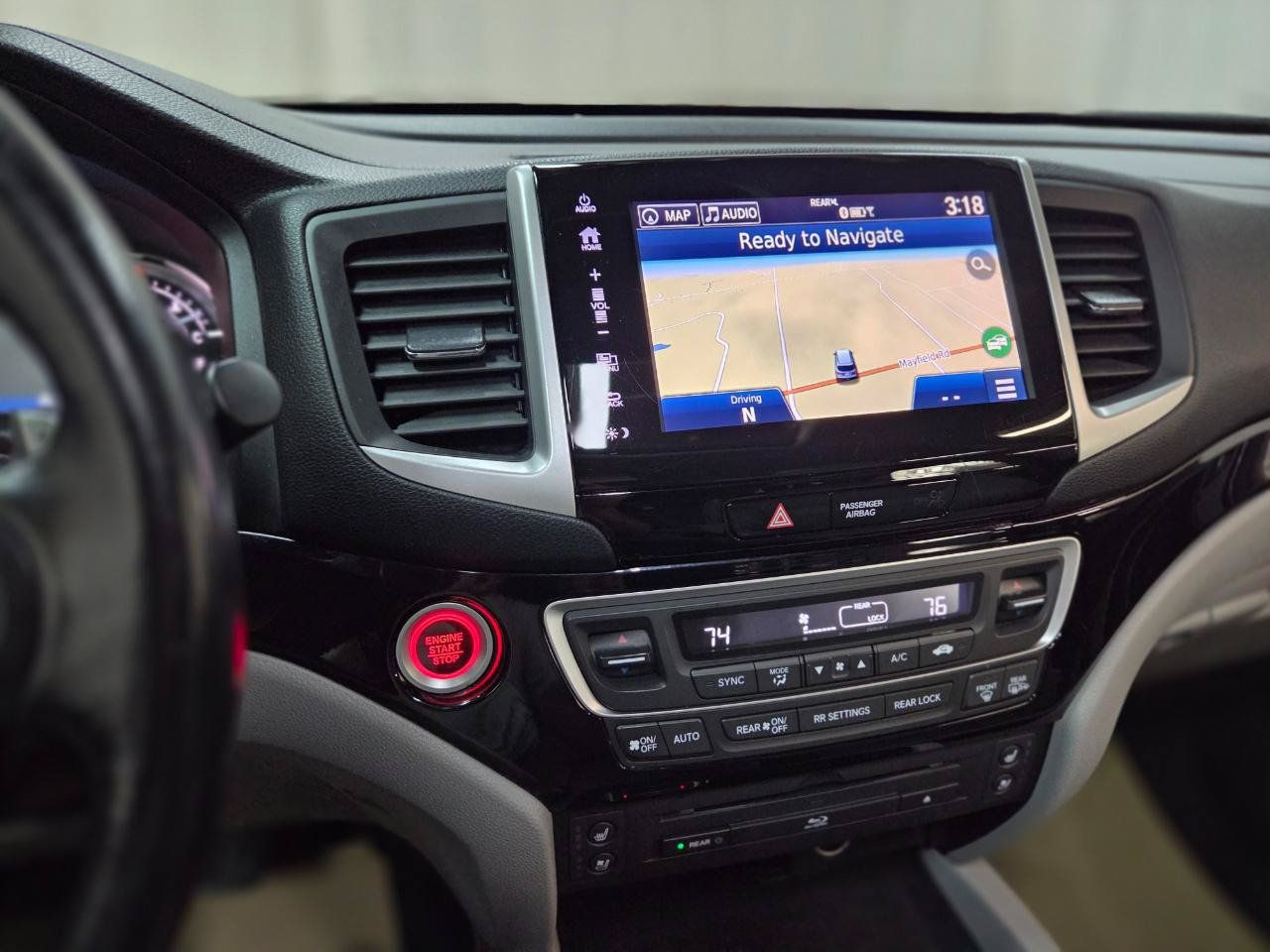 Used 2018 Honda Pilot Elite image 40