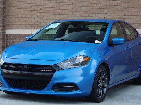 Used 2015 Dodge Dart SE w/ Convenience Group FWD image 4