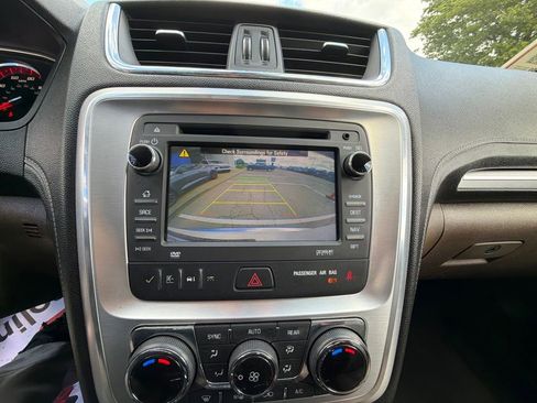 Used 2015 GMC Acadia SLT FWD image 27