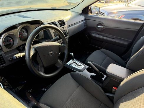 Used 2010 Dodge Avenger SXT image 5