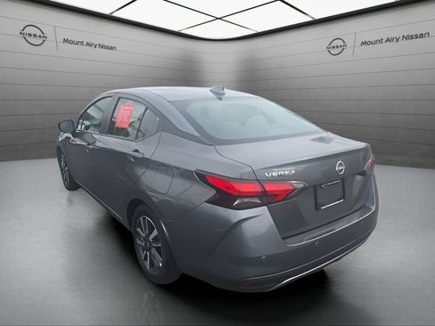 Certified 2025 Nissan Versa SV FWD image 6