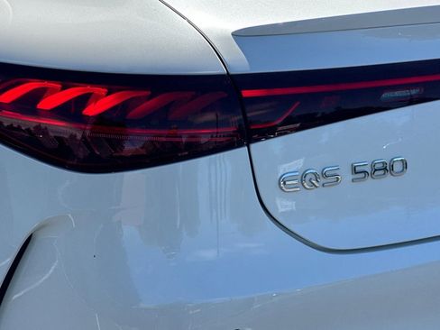 Certified 2023 Mercedes-Benz EQS 580 4MATIC Sedan image 11