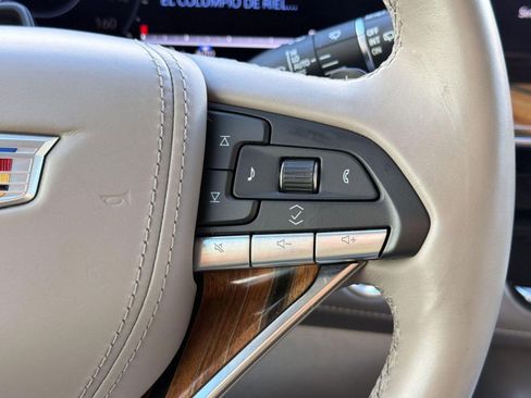 Certified 2024 Cadillac Escalade Premium Luxury Platinum w/ Heavy-Duty Trailer Package image 21