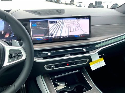 Used 2026 BMW X5 xDrive40i w/ Executive Package image 6