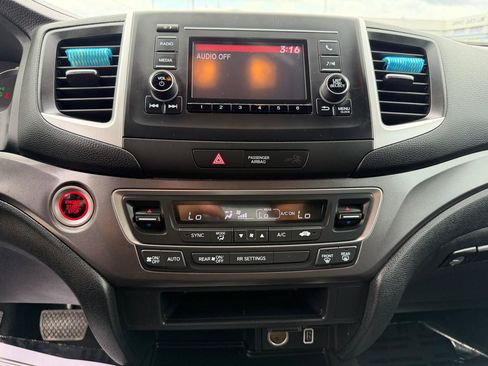 Used 2019 Honda Ridgeline Sport image 26