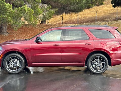 New 2026 Dodge Durango GT image 8