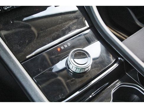 Used 2022 Jeep Grand Cherokee L Laredo w/ Luxury Tech Group I AWD/4WD image 29