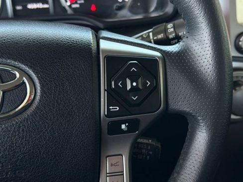 Used 2022 Toyota 4Runner TRD Sport w/ Technology Package AWD/4WD image 30