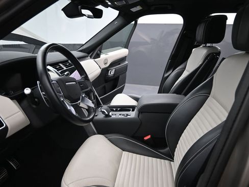 Used 2022 Land Rover Discovery S R-Dynamic AWD/4WD image 23