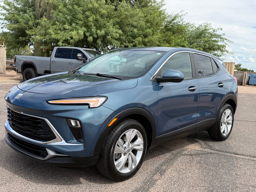 Used 2024 Buick Encore GX Preferred FWD image 4
