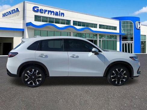 New 2026 Honda HR-V EX-L image 2