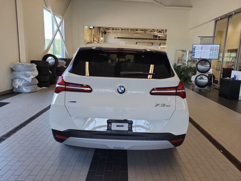 Used 2025 BMW X3 xDrive30i w/ Convenience Package image 6